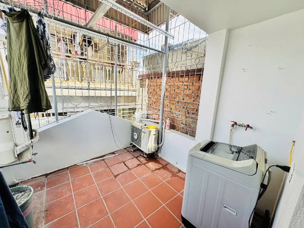 ĐỘI CẤN - 7 TẦNG - LÔ GÓC - 3 THOÁNG - NGÕ THÔNG - GẦN PHỐ - TRƯỚC NHÀ 4M - 5.85 TỶ