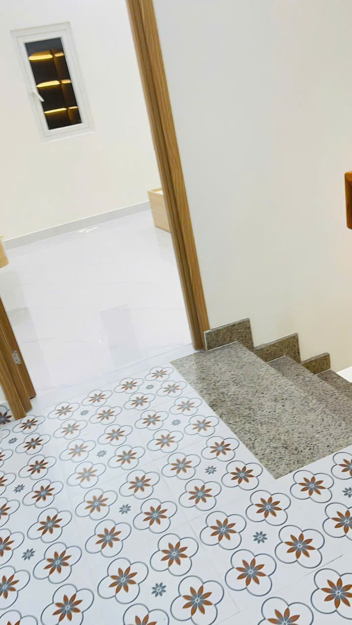 HXH Hòa Bình, 48m2, 4x12m, 3PN, Tặng nội thất, có PN tầng trệt, 6.08 tỷ TL