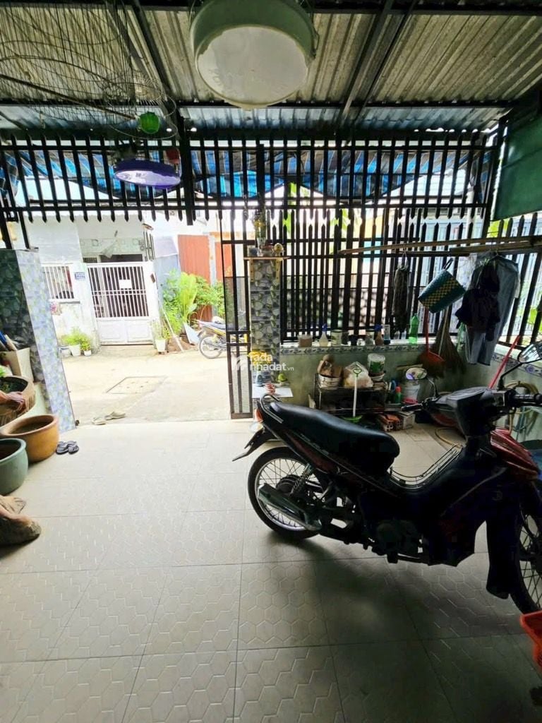 BÁN NHÀ CẤP 4, HXH, DT 73M2, CHỈ 3,89 TỶ, PHƯỜNG LONG TRƯỜNG, QUẬN 9