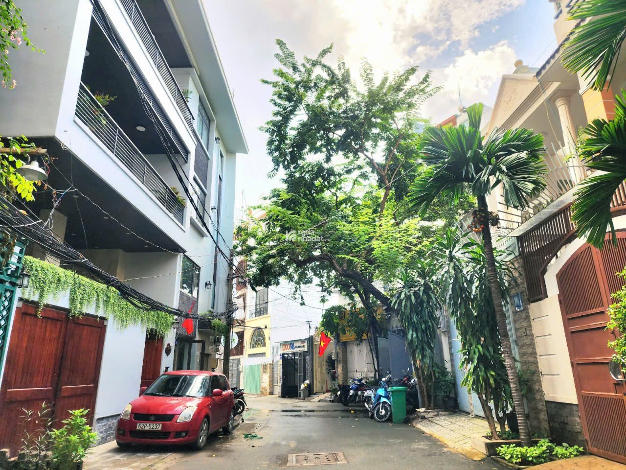 HOT: BIỆT THỰ HXH Yên Thế, P.Tân Sơn Hòa (P2, TB)