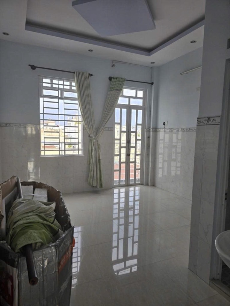 NHÀ HẺM 6M KHU ĐỒNG BỘ CAO TẦNG NGAY CHỢ-KẾ BÊN KHU TÊN LỬA-AEON BÌNH TÂN 