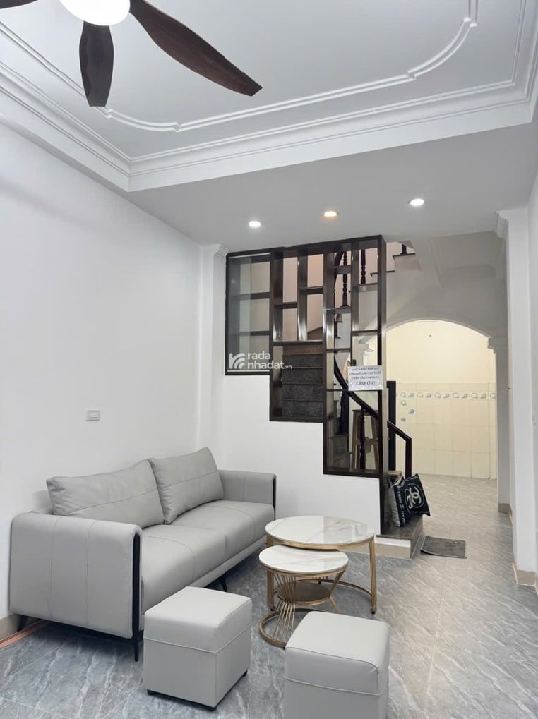 LÊ ĐỨC THỌ - NHÀ MỚI - DÂN XÂY - SỔ VUÔNG - 35M2 - 7.9 TỶ - NGÕ TO NHƯ PHỐ - VF3 ĐỖ CỬA