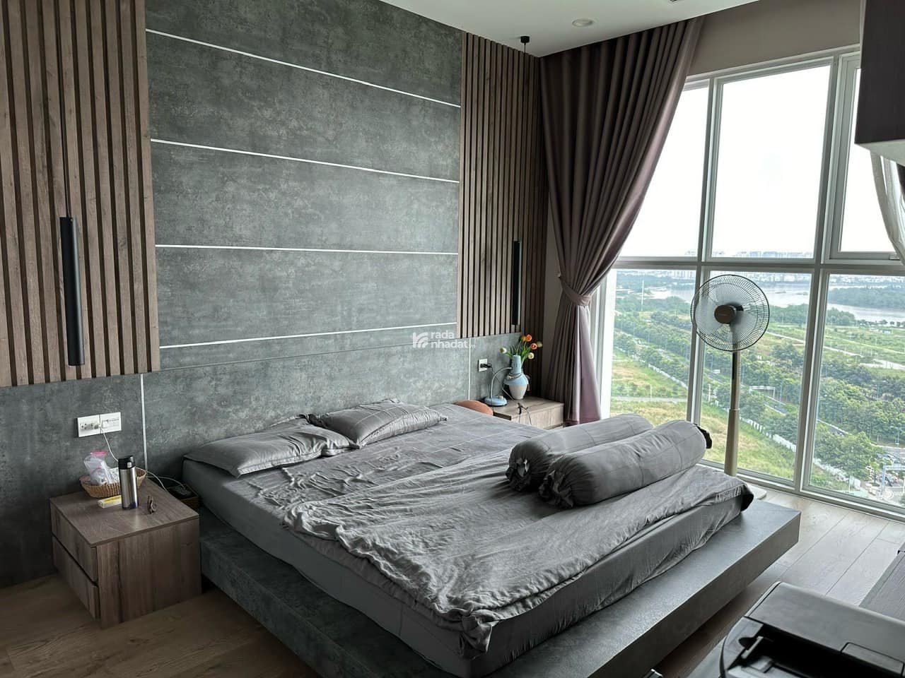 Chủ cần bán căn góc 3PN Sadora view hồ bơi & LM81