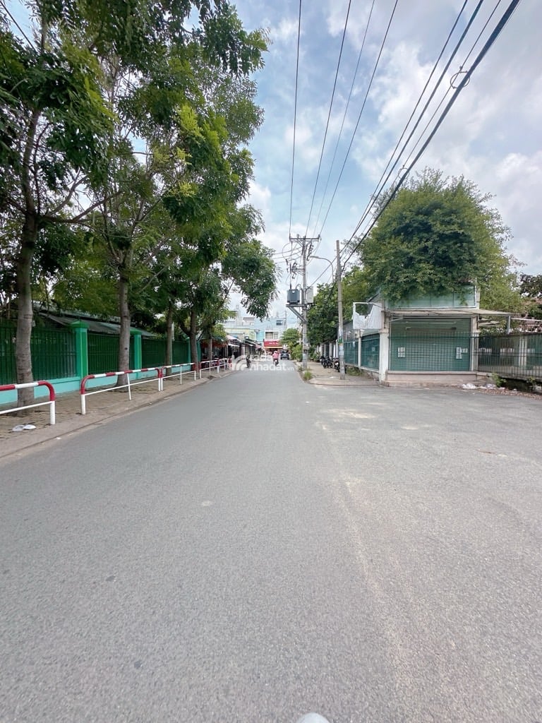 Bán thửa đất đường số 5 bình hưng hoà