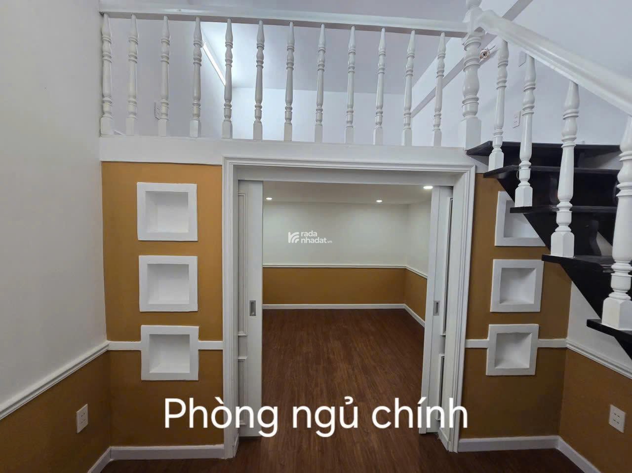 BÁN NHANH CĂN HỘ TẬP THỂ ĐƯỜNG NGUYỄN CHÍ THANH, Q10, GIÁ CHỈ 1.9 TỶ