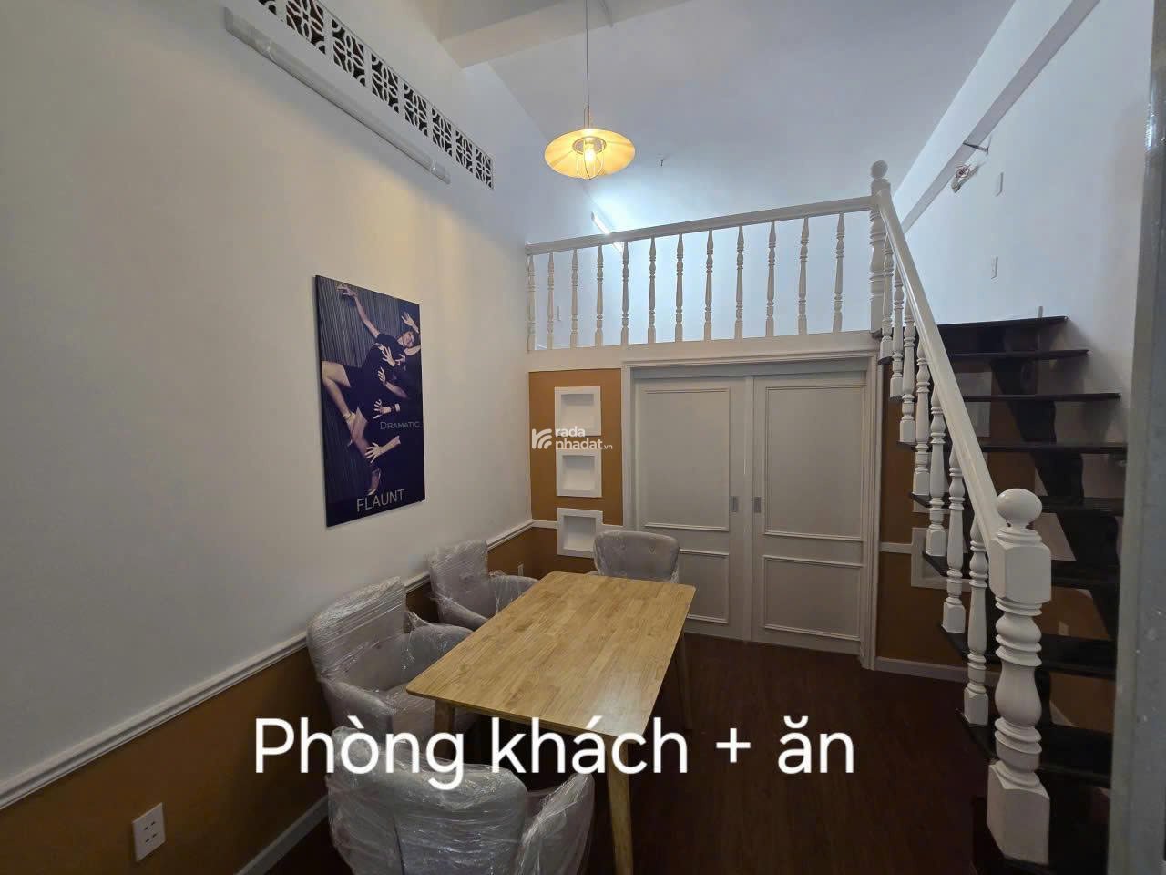 BÁN NHANH CĂN HỘ TẬP THỂ ĐƯỜNG NGUYỄN CHÍ THANH, Q10, GIÁ CHỈ 1.9 TỶ