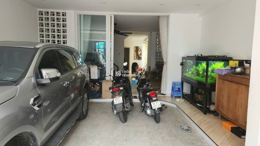 Bán nhà HXH đường Lê Văn Sỹ Quận 3 ngang gần 6m giá 25 tỷ

