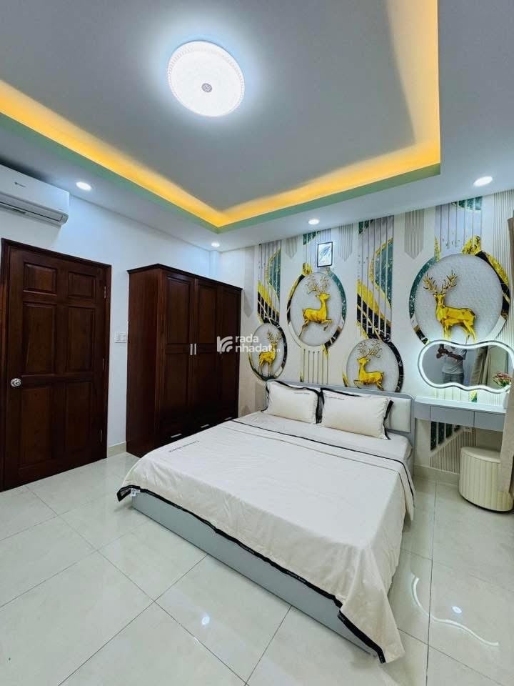 NHÀ ĐẸP 3 LẦU – NGANG 4.5M DÀI 14.5 – FULL NỘI THẤT CAO CẤP – CHỈ 5.95 TỶ