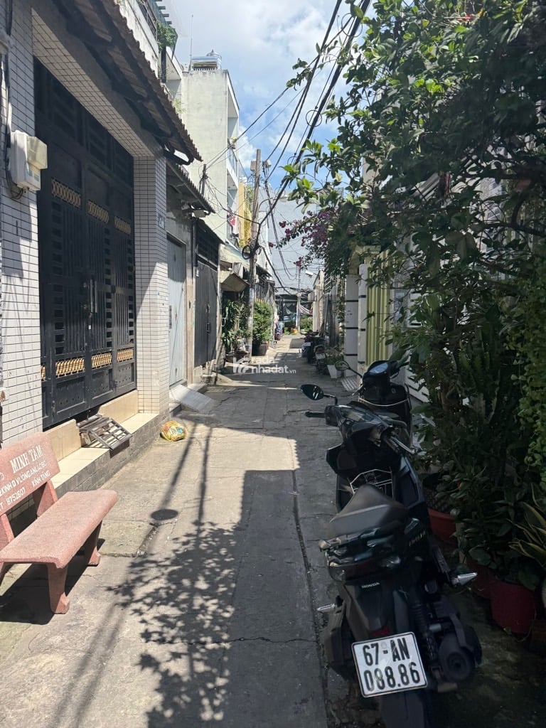 BÁN NHÀ AN LẠC A KẾ HOÀNG VĂN HỢP DTSD 50M2 2.X TỶ THU 5TRIỆU SHR 