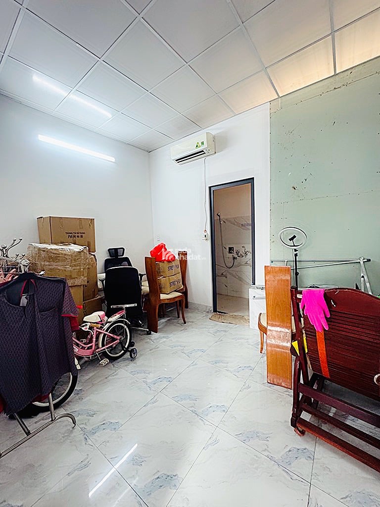 Bán nhà đướng phạm đăng giảng  gần lê trọng tấn  AEON tân phú