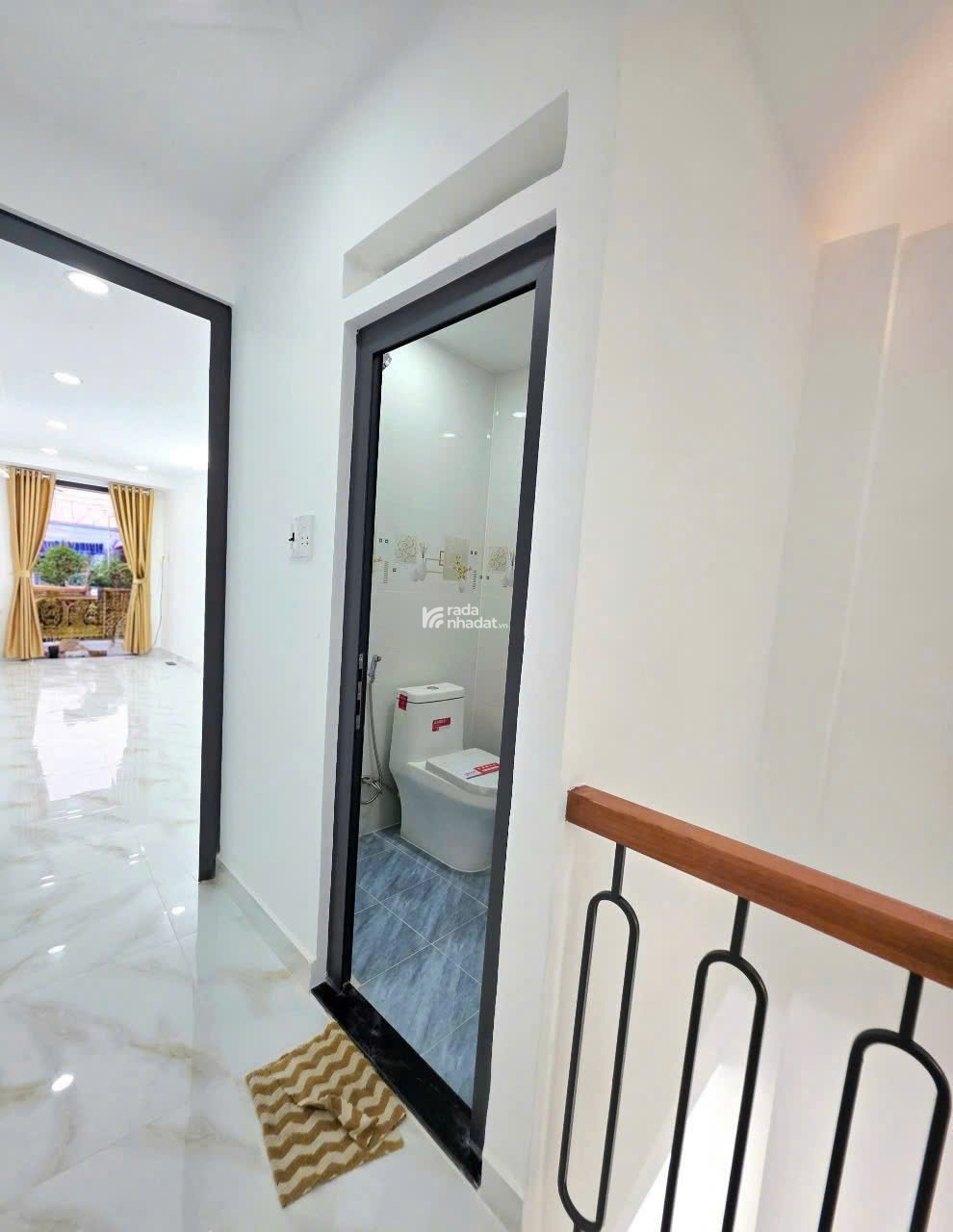 Nhà Đẹp Mặt Tiền 1 Trệt 1 Lầu  Có 2PN, 1PK, 1 Bếp, 3WC  Giá Tốt Cho Nhà Đầu Tư