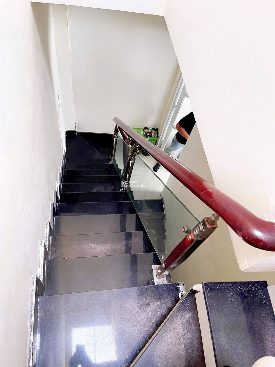 NHÀ ĐẸP 5 TẦNG BÌNH THẠNH - SD 100M2 - 3PN 3WC - MỚI ĐẸP Ở NGAY - NHỈNH 4 TỶ