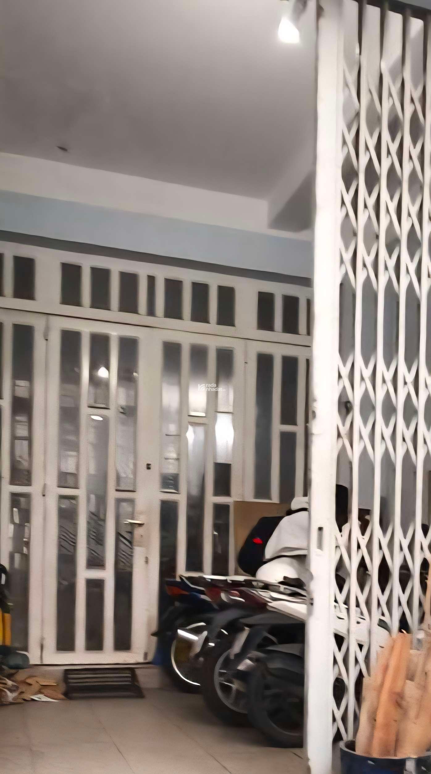 Bán nhà mặt tiền 71m2, 4 tầng, hẻm xe 4 chỗ, gần Tạ Quang Bửu, trung tâm quận 8, SHR, nhỉnh 9 tỷ