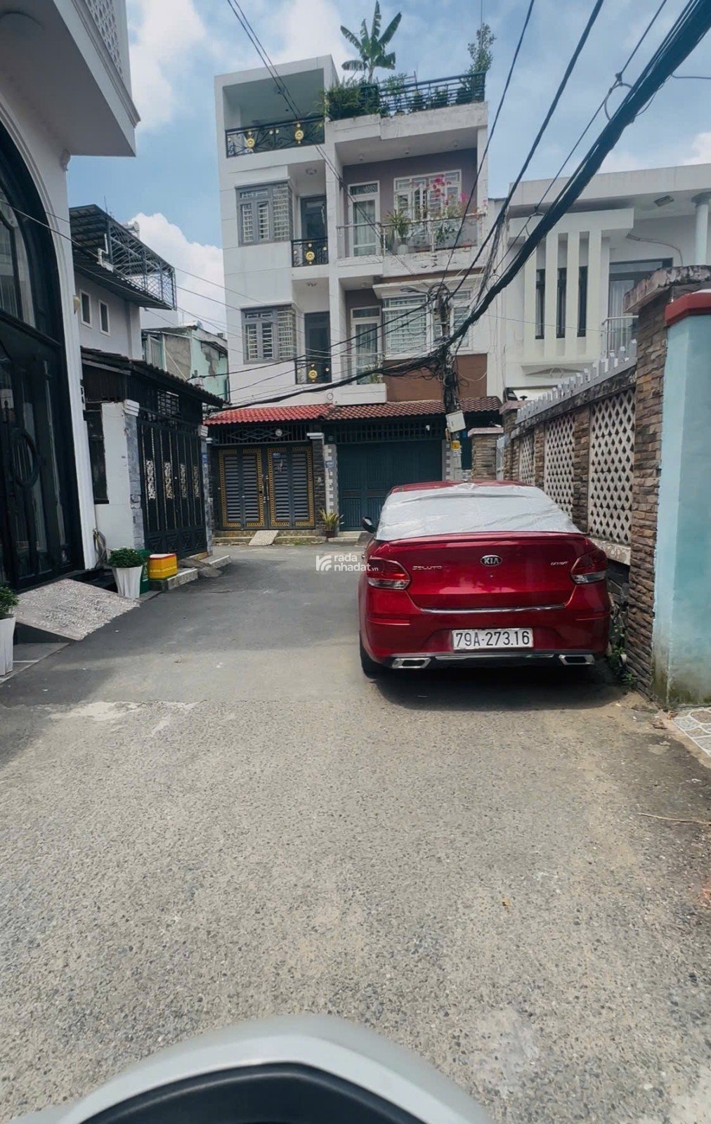 NHÀ ĐẸP MỚI CỨNG - HXH GẦN EMART - 65m2 (4.1x15.8) - CHỈ 5.93 TỶ 