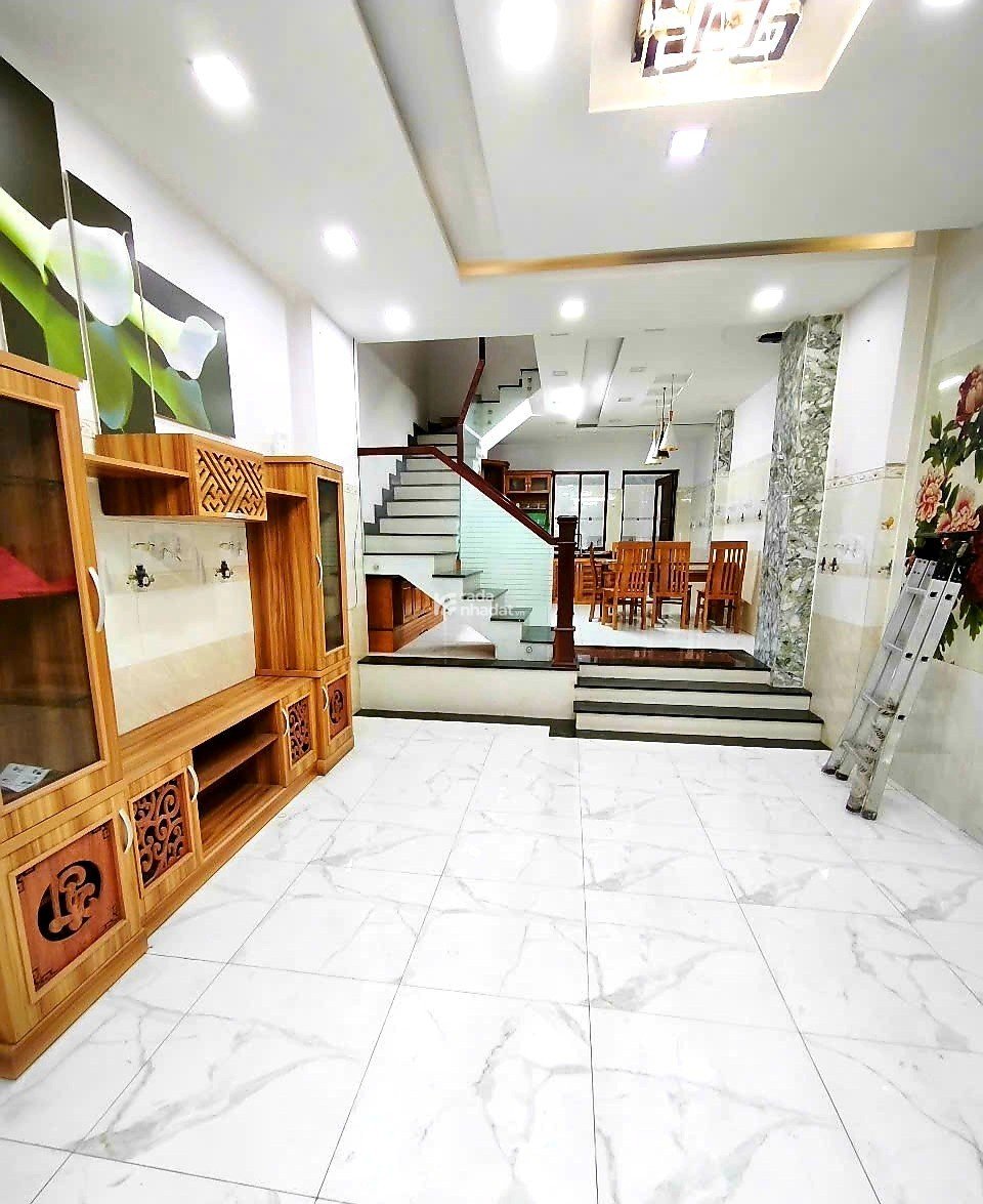 NHÀ ĐẸP MỚI CỨNG - HXH GẦN EMART - 65m2 (4.1x15.8) - CHỈ 5.93 TỶ 