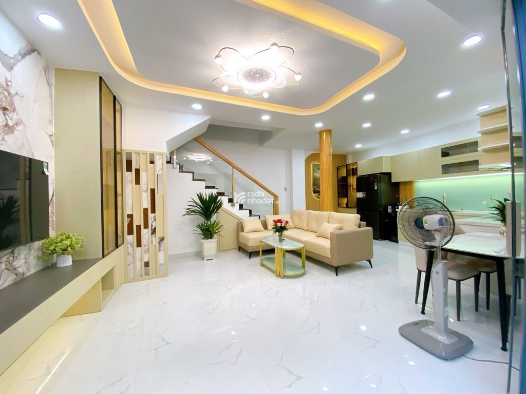 NHANH MỚI KỊP - NGAY SÂN BAY TSN - DTSD 164M2 - 3 BƯỚC RA MẶT TIỀN  LÊ VĂN SỸ - VÒNG XOAY 