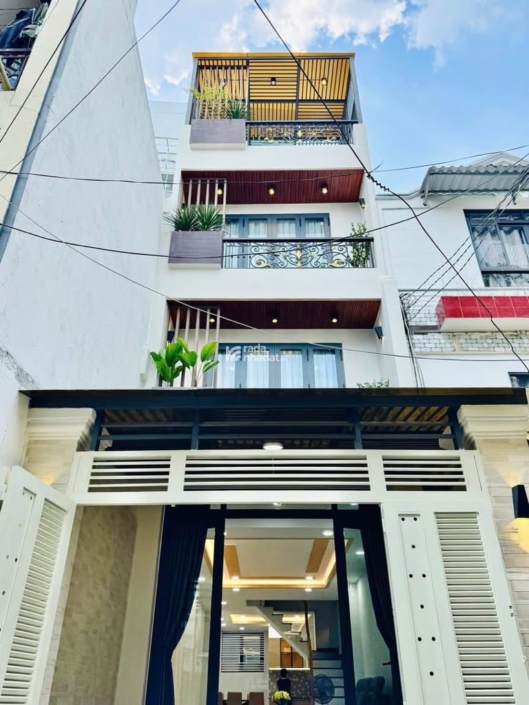 HẺM XE HƠI UNG VĂN KHIÊM, BÌNH THẠNH, 125M2 MỘT ĐỜI CHỦ XÂY. GIẢM 350TR CHỈ 13.75T