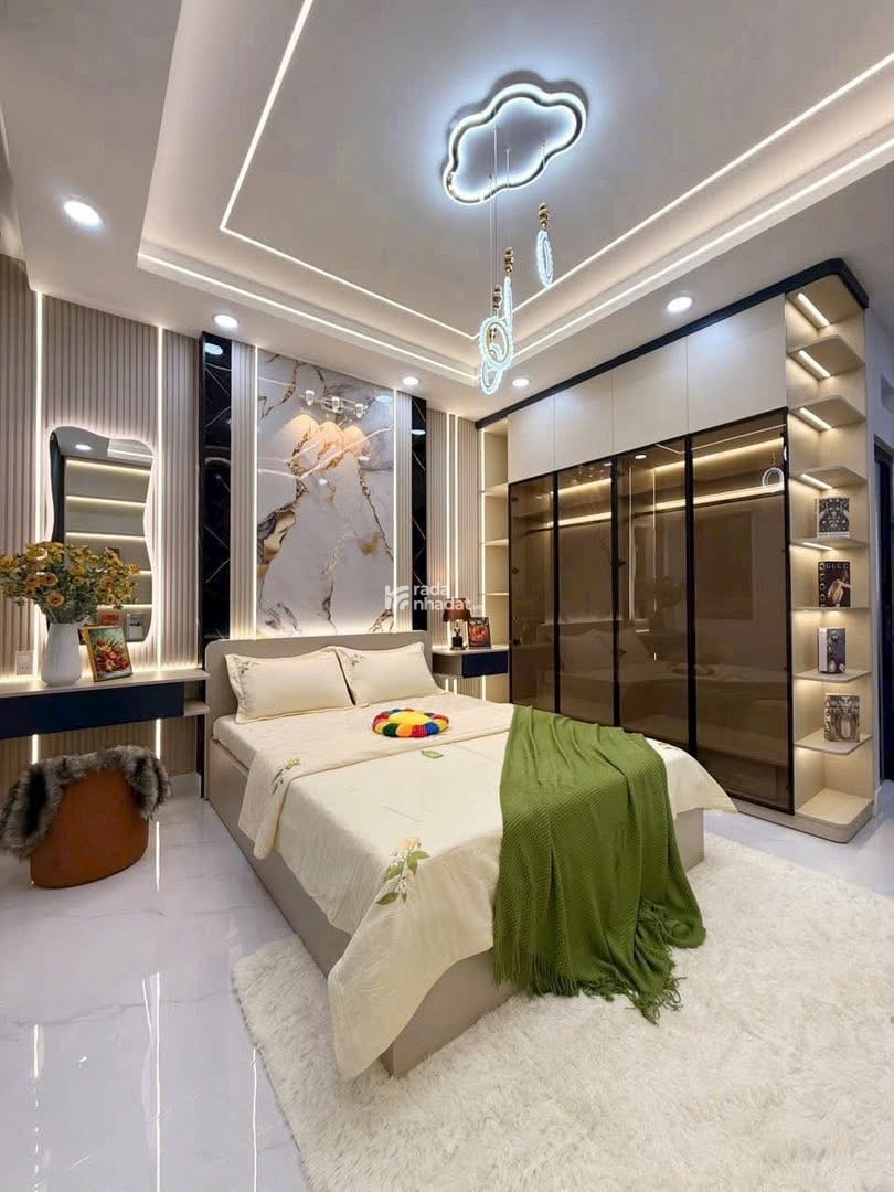 BÁN NHÀ PHỐ ĐẸP TRUNG TÂM PHƯỜNG 4, TP. TÂN AN, LONG AN 70M2 CHỈ 2TỶ1 SHR