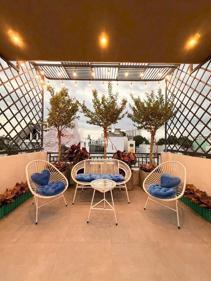 BÁN NHÀ PHỐ ĐẸP TRUNG TÂM PHƯỜNG 4, TP. TÂN AN, LONG AN 70M2 CHỈ 2TỶ1 SHR