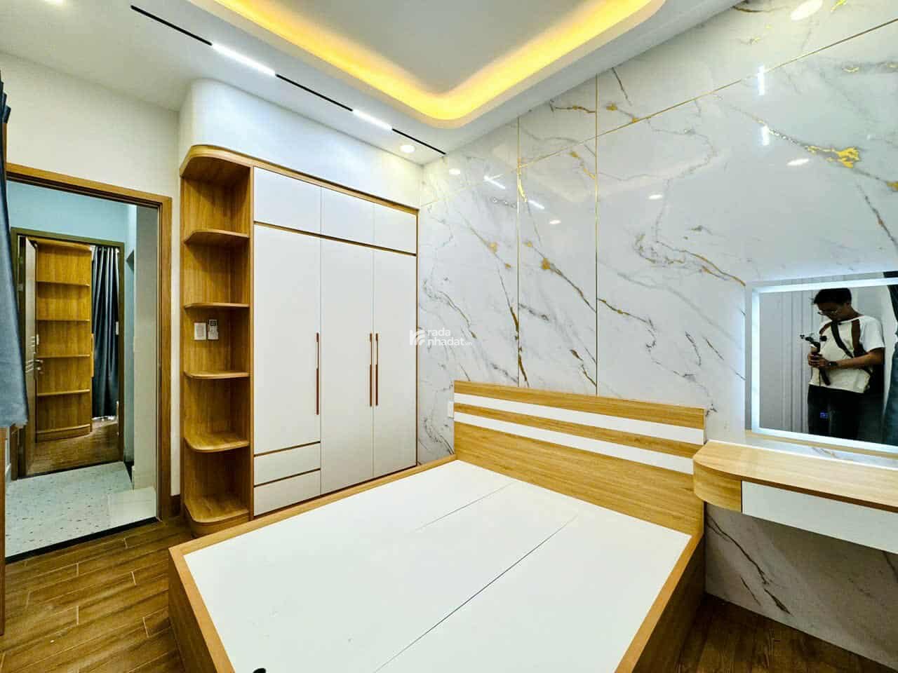 Nhà đẹp sát mặt tiền siêu phẩm lung linh 