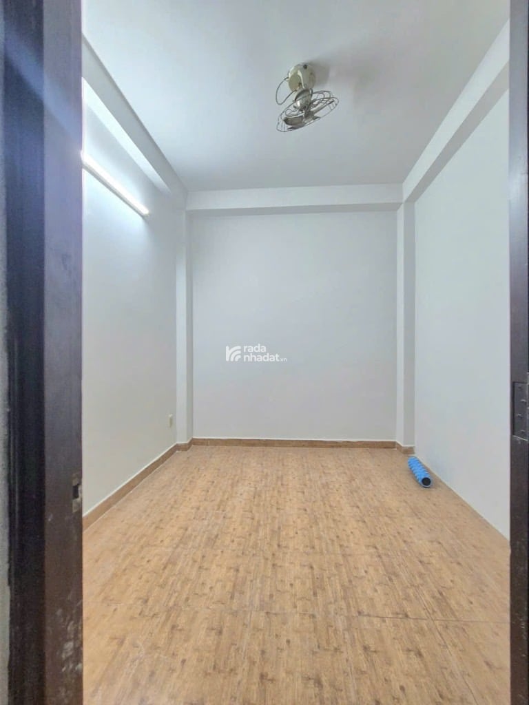 SIU VIP - HẺM XE HƠI THÔNG - Ô TÔ ĐẾN NHÀ - 4 TẦNG BTCT - NGAY TÂN BÌNH - LẠC LONG QUÂN - 36M2