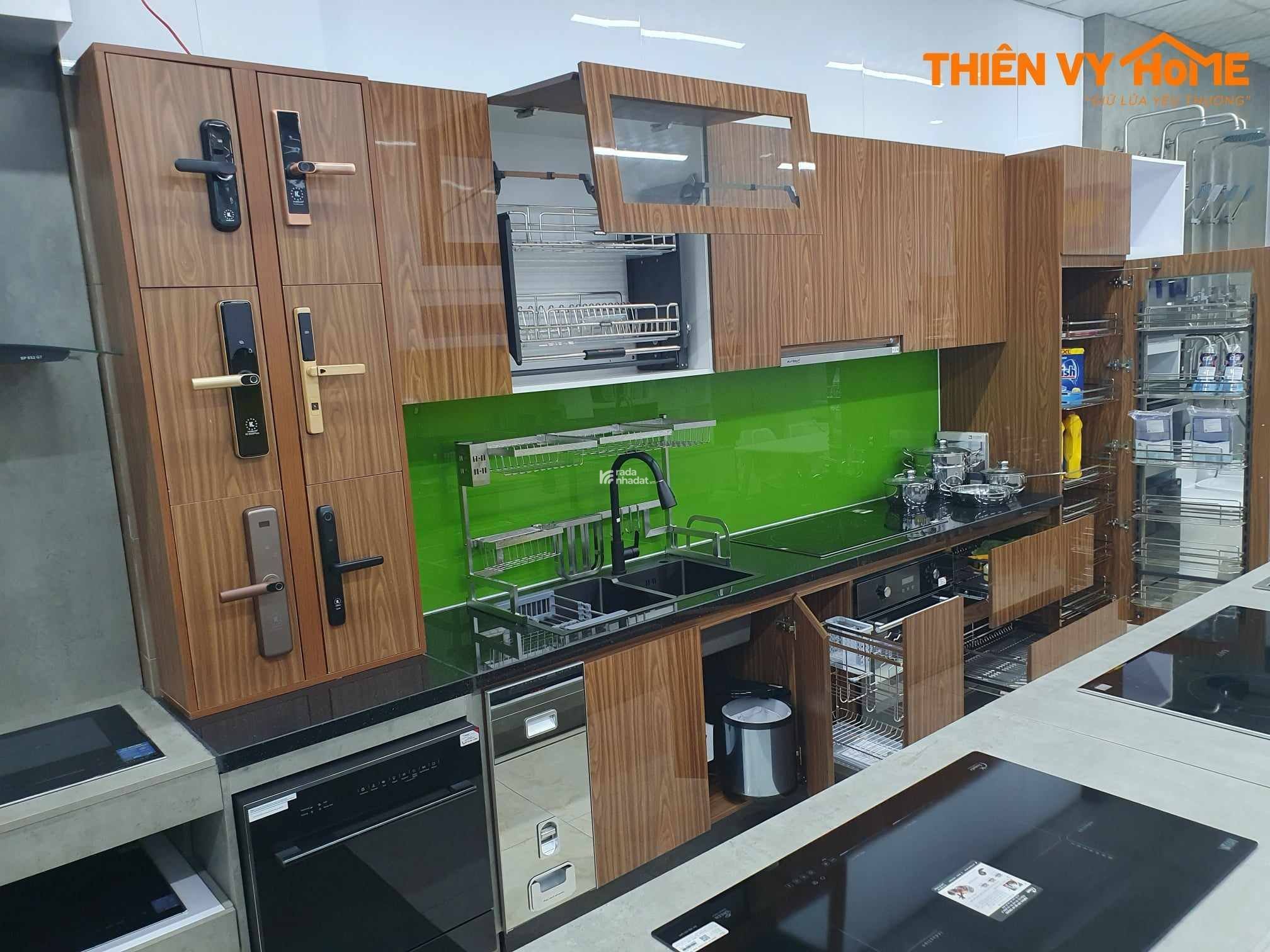 Phú Đông Premier cho thu NT cơ bản 8tr/th, full NT 9.5tr/th, nhà đã có sổ, an ninh. 0886 277 ***