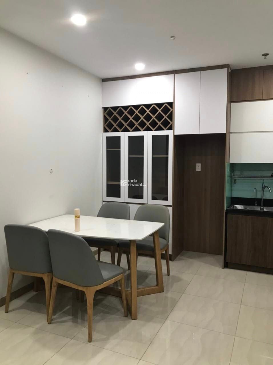Phú Đông Premier cho thu NT cơ bản 8tr/th, full NT 9.5tr/th, nhà đã có sổ, an ninh. 0886 277 ***
