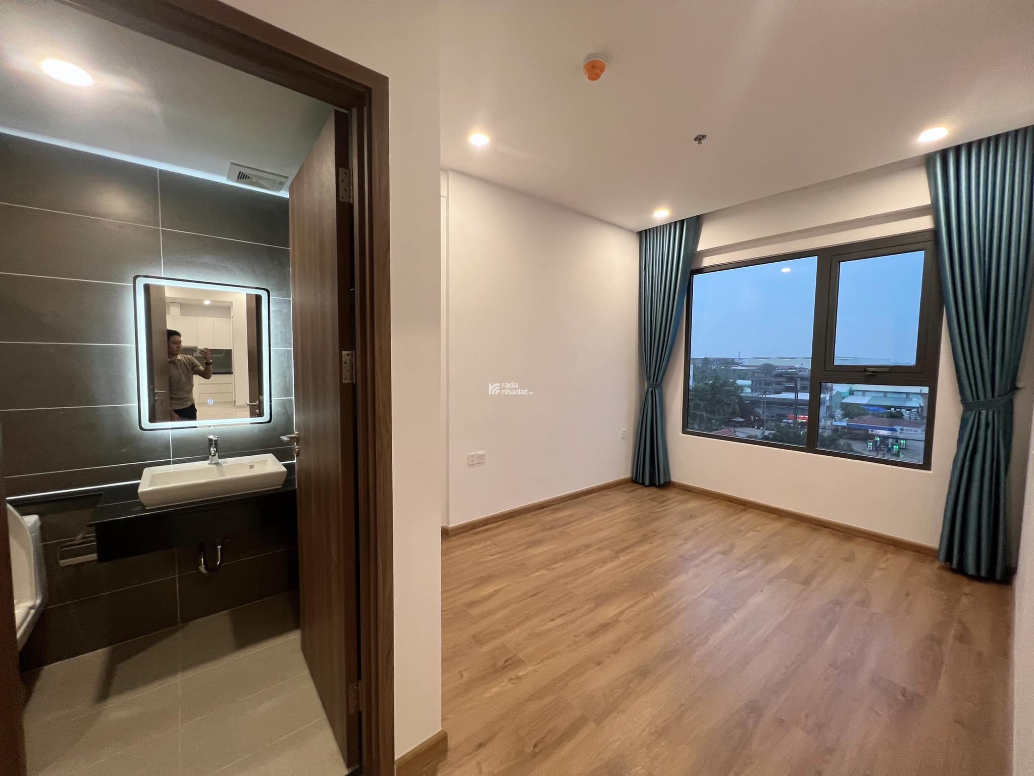 Phú Đông Premier cho thu NT cơ bản 8tr/th, full NT 9.5tr/th, nhà đã có sổ, an ninh. 0886 277 ***