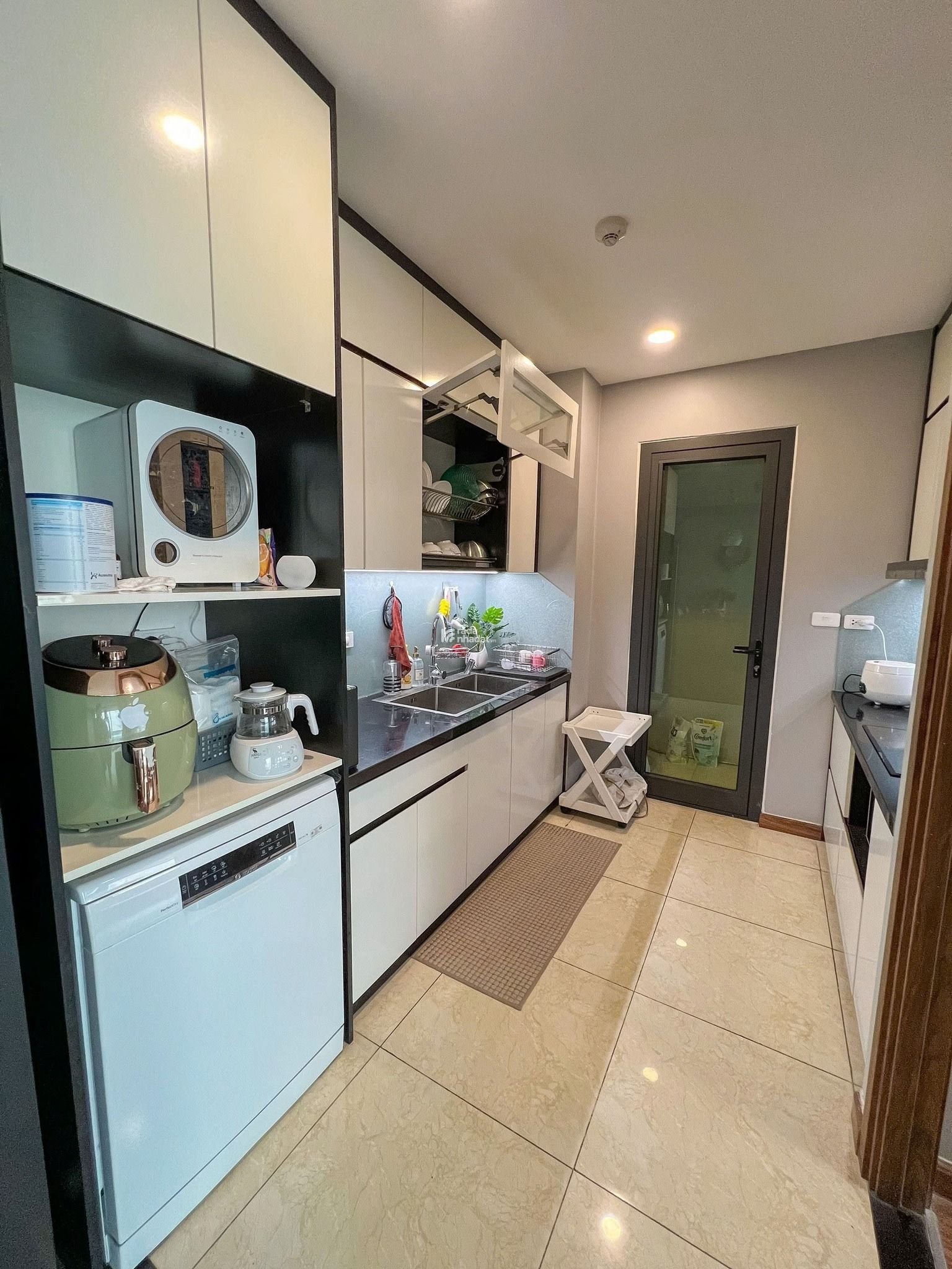 Hà Nội Center Point cho thuê căn hộ 90m2, 3PN, thiết kế sang trọng, tinh tế đến từng góc cạnh