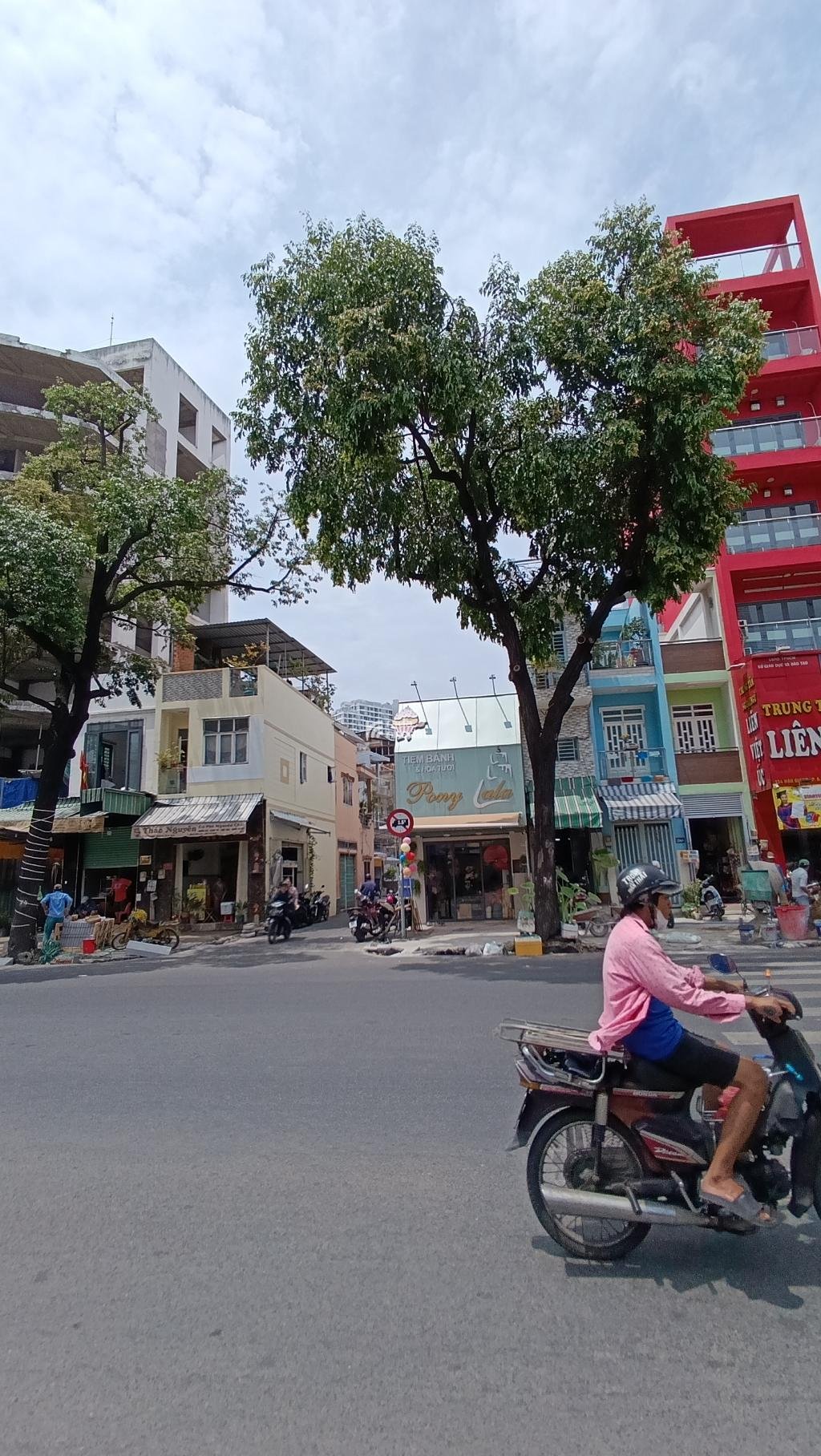 BÁN CHUNG CƯ LẦU 1 HẬU GIANG 80M2 1.55 TỶ SỔ HỒNG RIÊNG TRUNG TÂM QUẬN 6