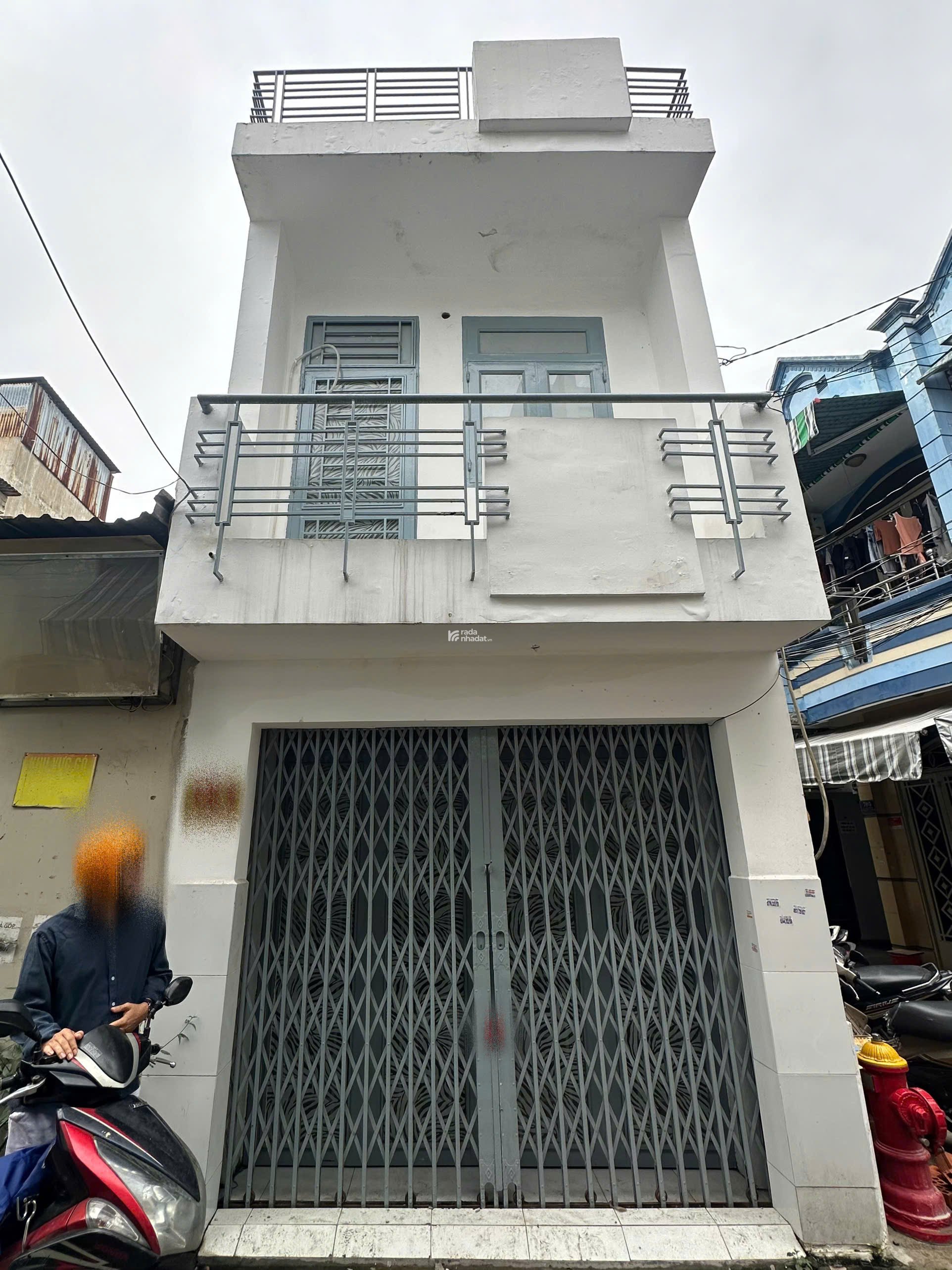 Bán nhà hẻm xe hơi,2 tầng đúc bê tông,nở hậu,2pn,giá chỉ 4 tỷ xxx