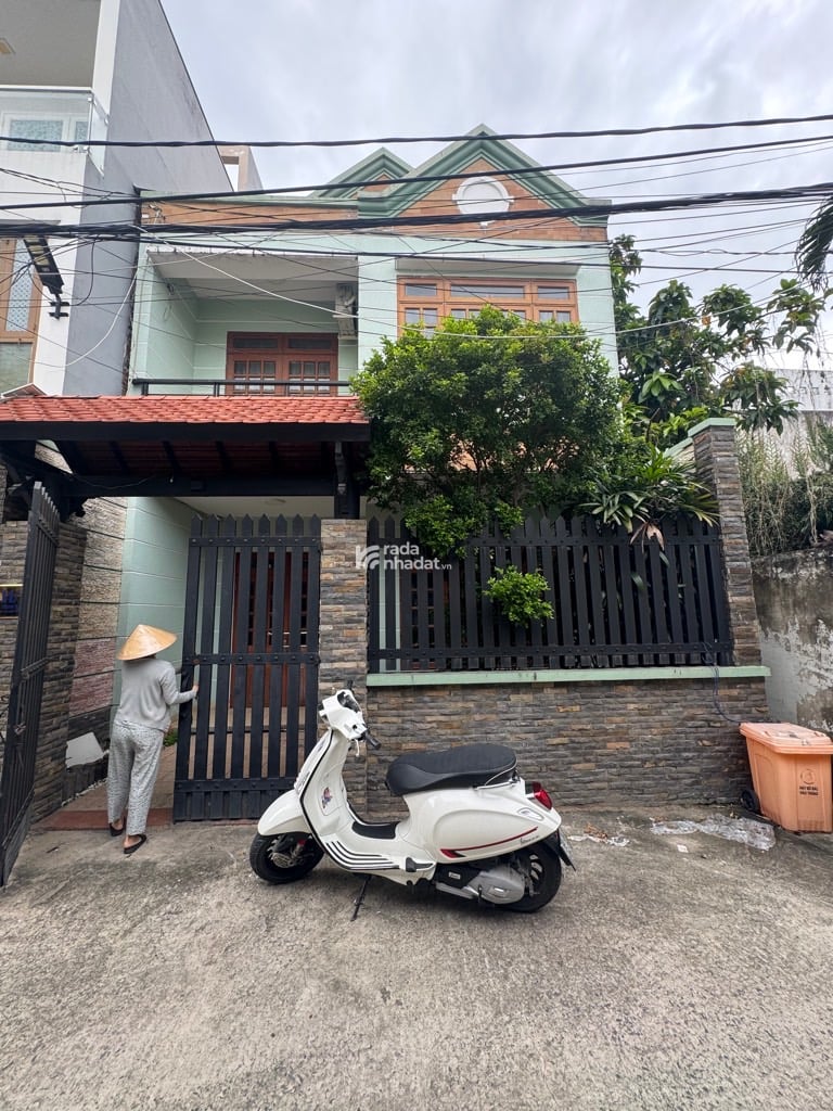 HẺM XE HƠI TRÁNH NHAU KHU KIẾN THIẾT HIỆP PHÚ NGANG HIẾM GẦN 7m; 97 m2 CHỈ 10 TỶ