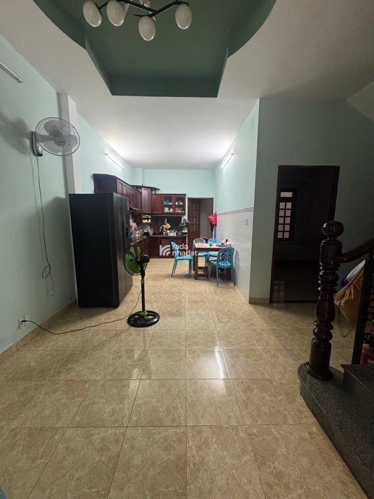 HẺM XE HƠI TRÁNH NHAU KHU KIẾN THIẾT HIỆP PHÚ NGANG HIẾM GẦN 7m; 97 m2 CHỈ 10 TỶ