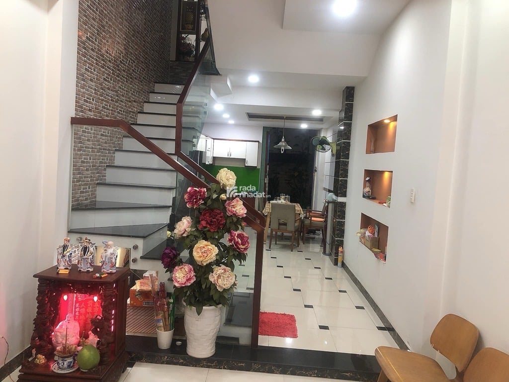 Bán Nhà Luỹ Bán Bích - 66m2 - 4 Tầng - HxH - Chỉ 8 Tỷ