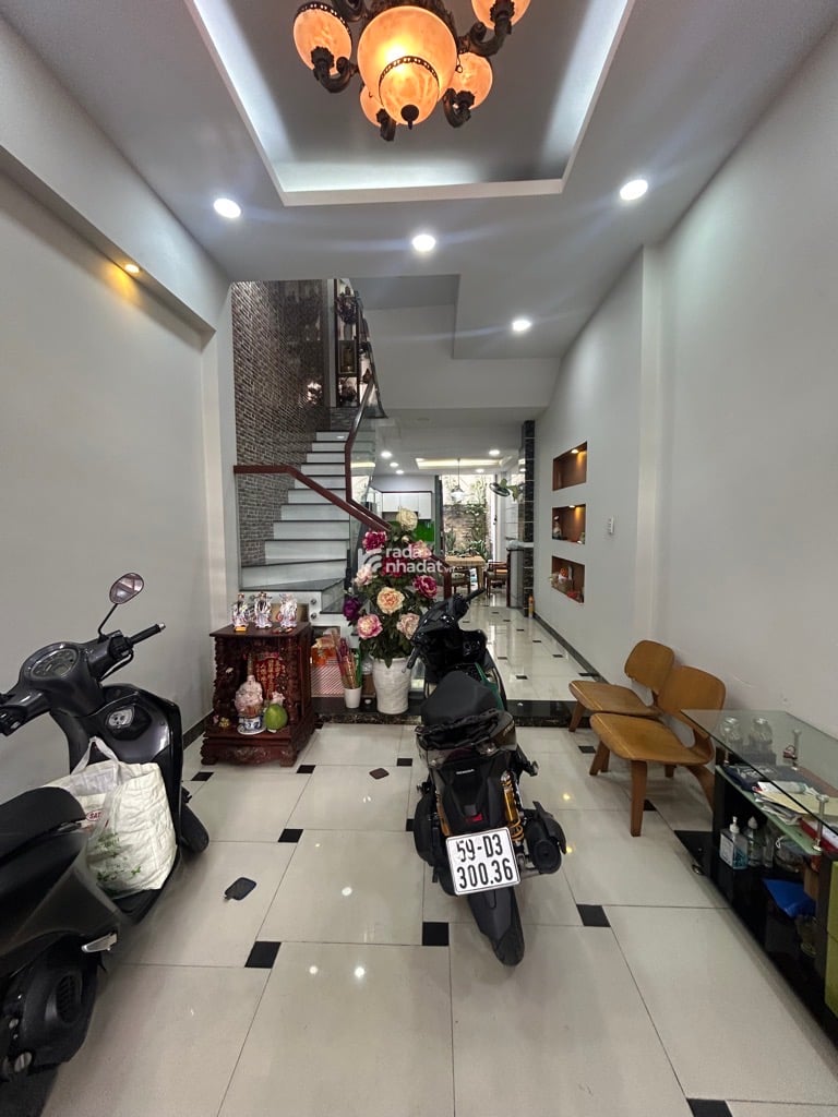 Bán Nhà Luỹ Bán Bích - 66m2 - 4 Tầng - HxH - Chỉ 8 Tỷ