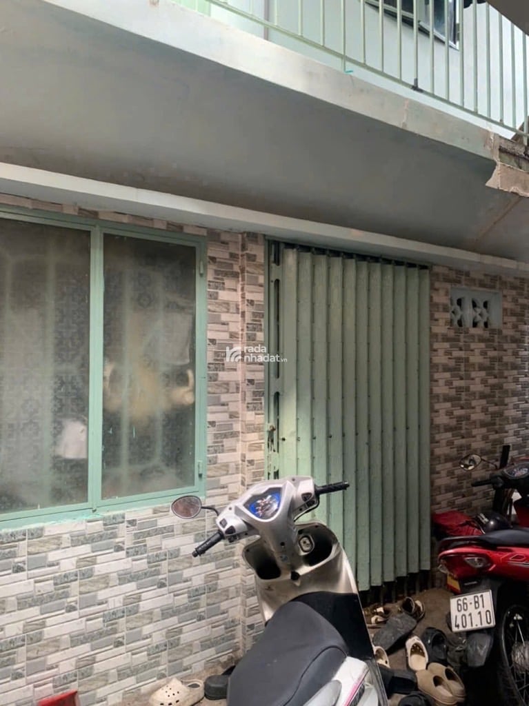 SÁT MT PHAN VĂN TRỊ, BÌNH THẠNH, 15M2 Ở NGAY. GIẢM 750TR CHỈ CÒN 1.8T TL 