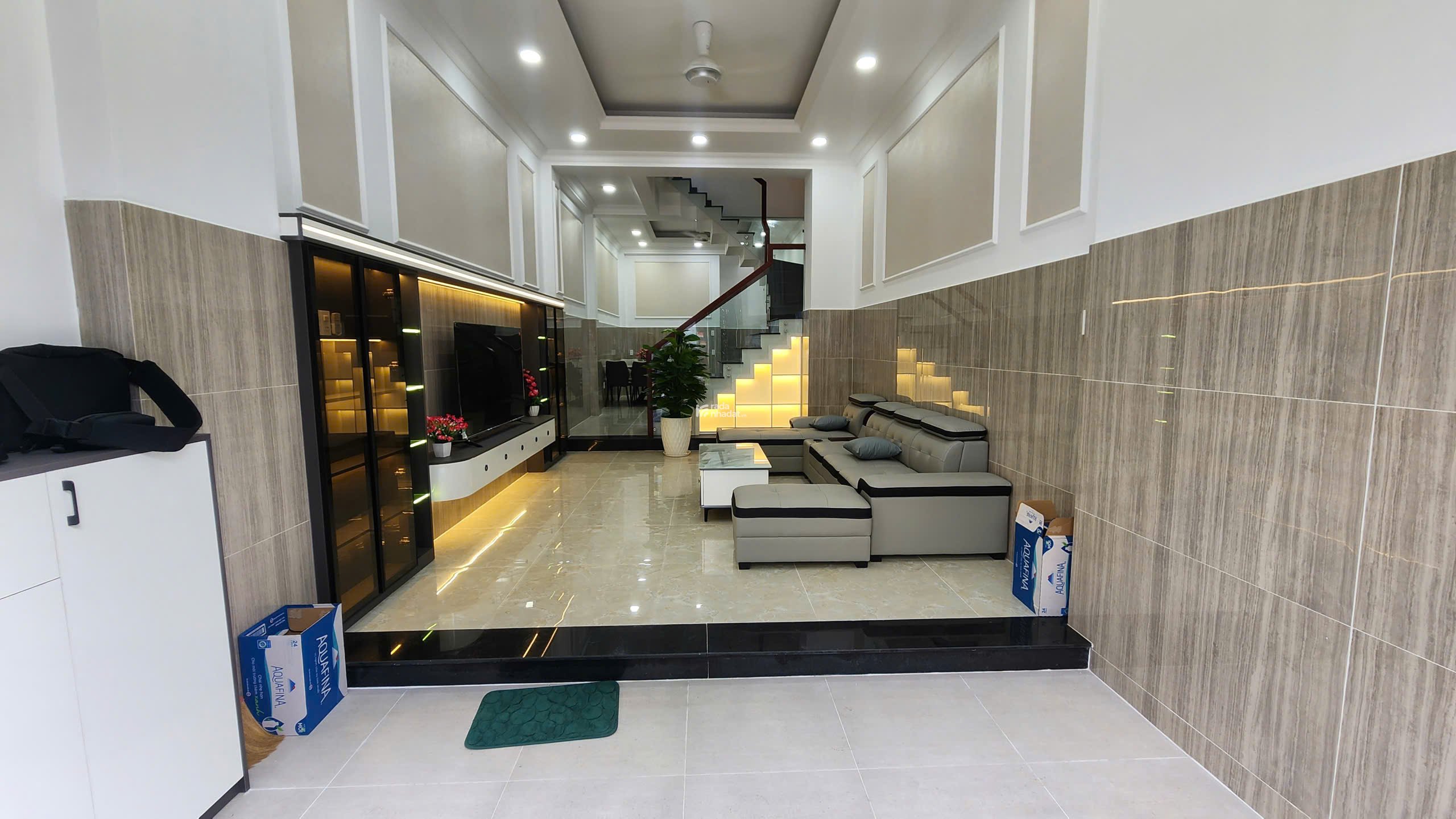 NHÀ ĐẸP MỚI HOÀN THIỆN 3 TẦNG GIÁ TỐT THẠNH XUÂN 33, QUẬN 12 - 3 TỶ NHẬN NHÀ