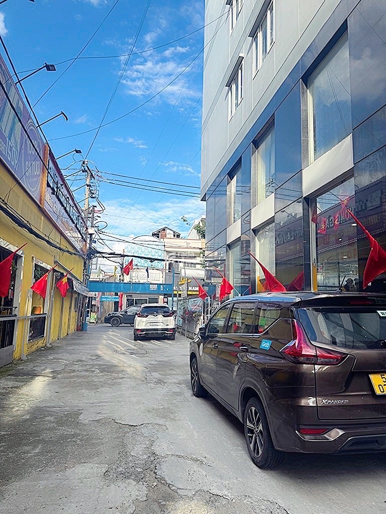 Bán nhà gần AEONMAIL tân quý tân phú