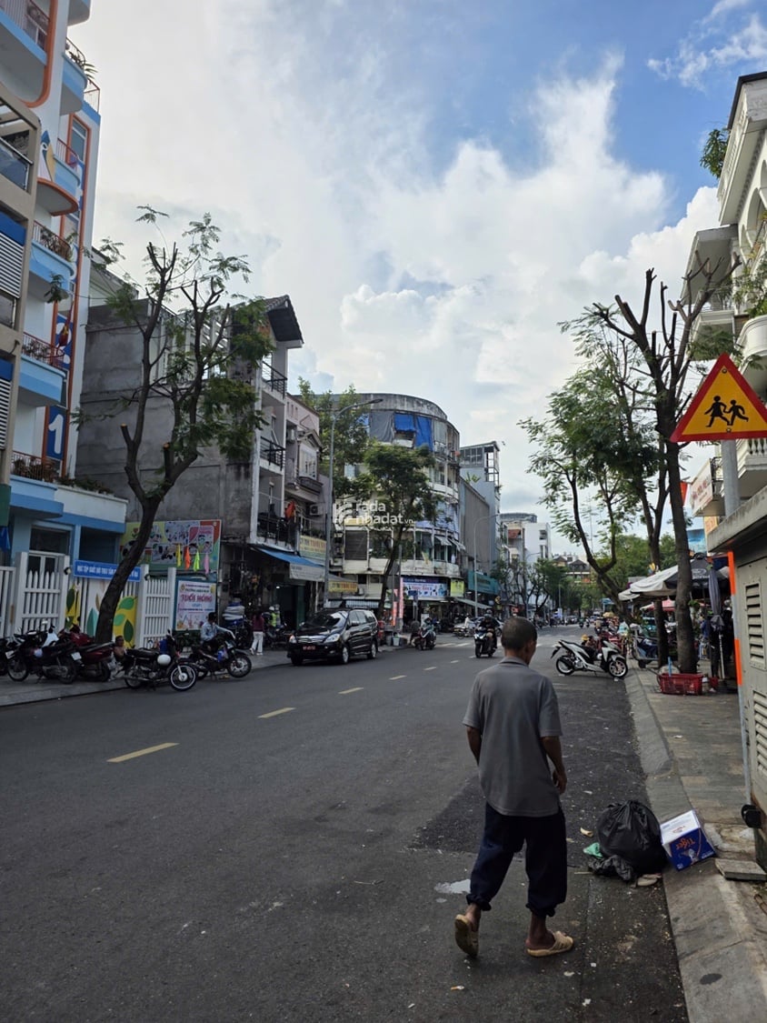 CHÍNH CHỦ BÁN NHÀ MT YERSIN_TRUNG TÂM Q.1_DT: 10x16m (156m2)_GIÁ 97 TỶ