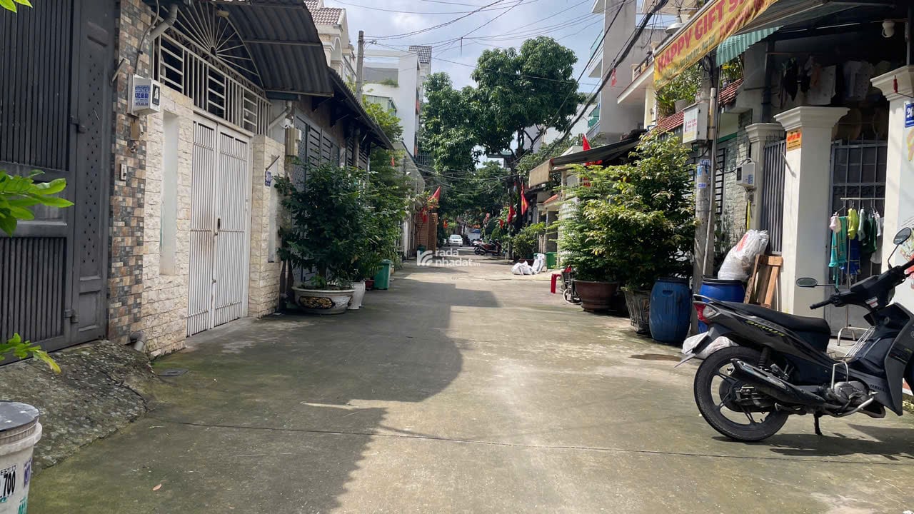 Nhà Phố 4x20m Đường Xe Hơi Rộng 6m Chạy Thẳng Ra Trương Thị Hoa Quận 12 Giá 6,15 Tỷ