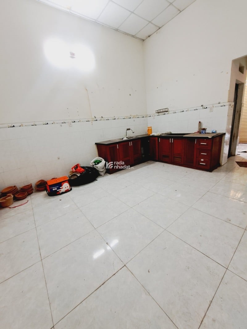 Bán nhà mặt tiền chợ Phạm Văn Bạch-2 mặt tiền-sổ vuông-kinh doanh sầm uất