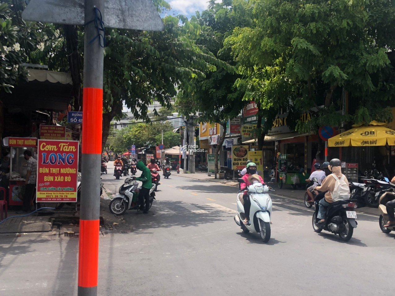 Nhà cấp 4 DT 10x16m góc 2MT đường 45 và  Lâm Văn Bền, P Tân Quy, Q7.