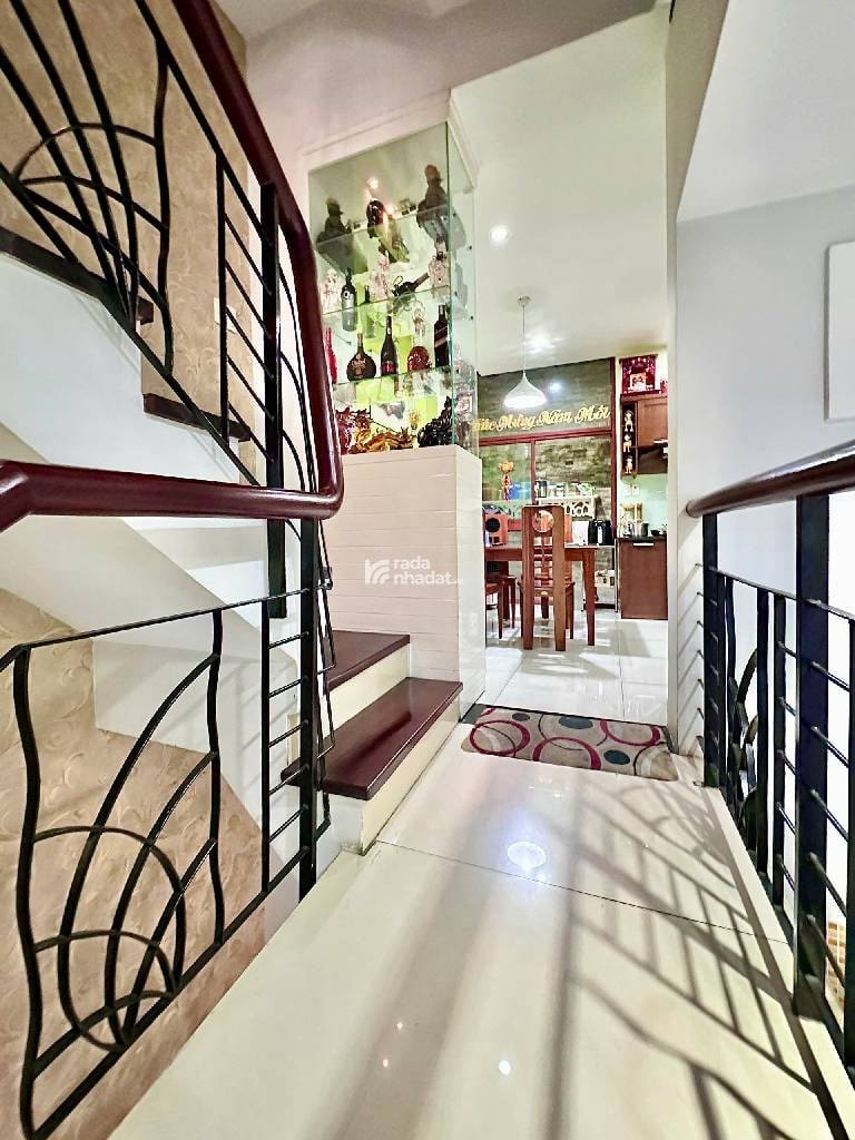 NHÀ 5 TẦNG BTCT –  57M2 - NGANG 4.3M - 5PN – 2 GIẾNG TRỜI THOÁNG MÁT - DÂN TRÍ CAO - GẦN TRƯỜNG HỌC