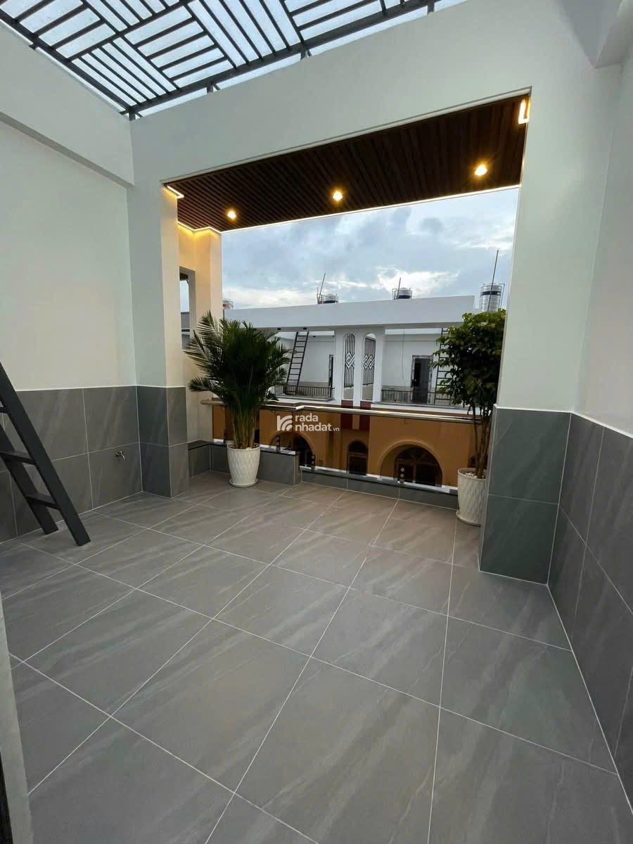 Chủ đi định cư BÁN GẤP NHÀ 4 tỷ 550 53.06m2 Đường Phạm Văn Chiêu  P14 Quận GV HCM