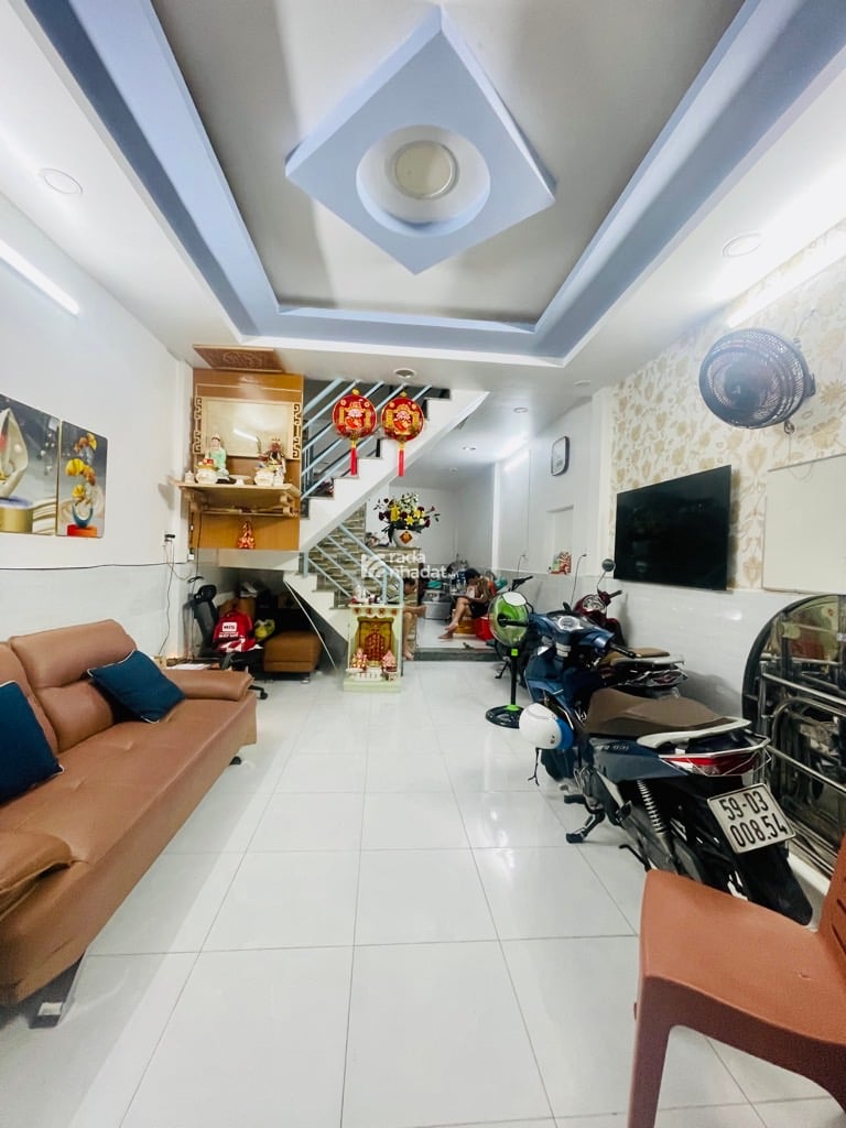 BÁN NHÀ KHUÔNG VIỆT TÂN PHÚ 41M2 4.95 TỶ NGAY ĐẦM SEN GIÁP TÂN BÌNH 