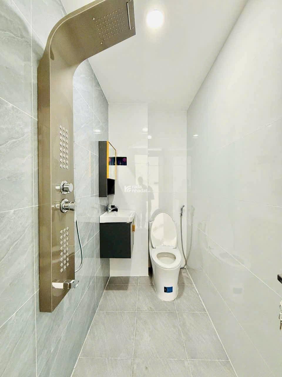 CHỦ BÁN NHÀ ĐẸP ĐƯỜNG ĐÀO DUY ANH PHÚ NHUẬN , SẴN HĐ THUÊ 15TR/THÁNG 3 TỶ 560TR 58.2M2