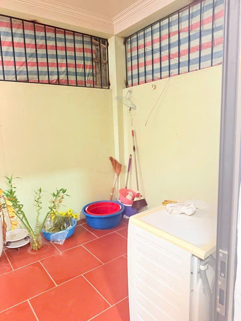 48m2 NHÀ DÂN XÂY, 4 TẦNG, NGÕ Ô TÔ, THÔNG RA VÀNH ĐAI 3.5, nhỉnh 8 tỷ 