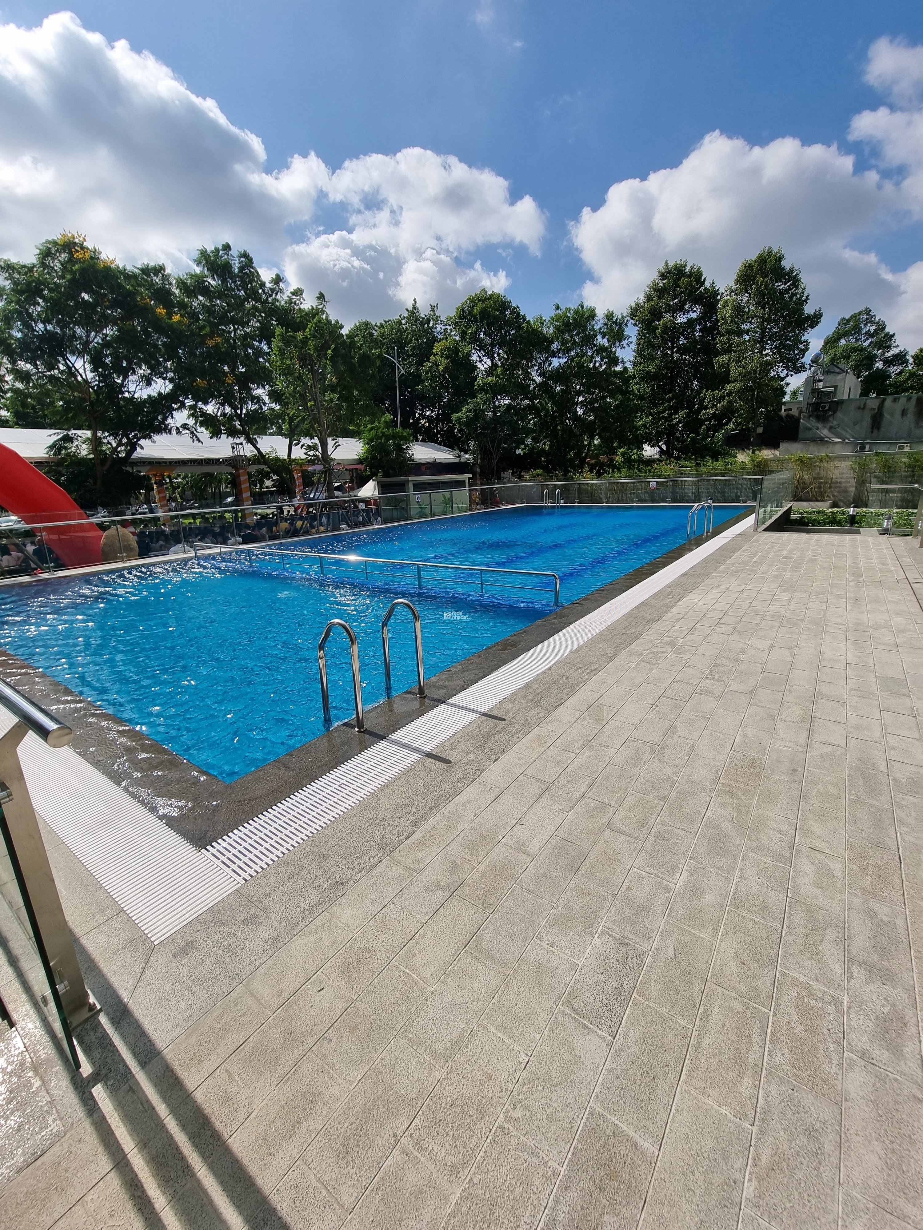 Bán bcons sala 2pn 2wc chính chủ