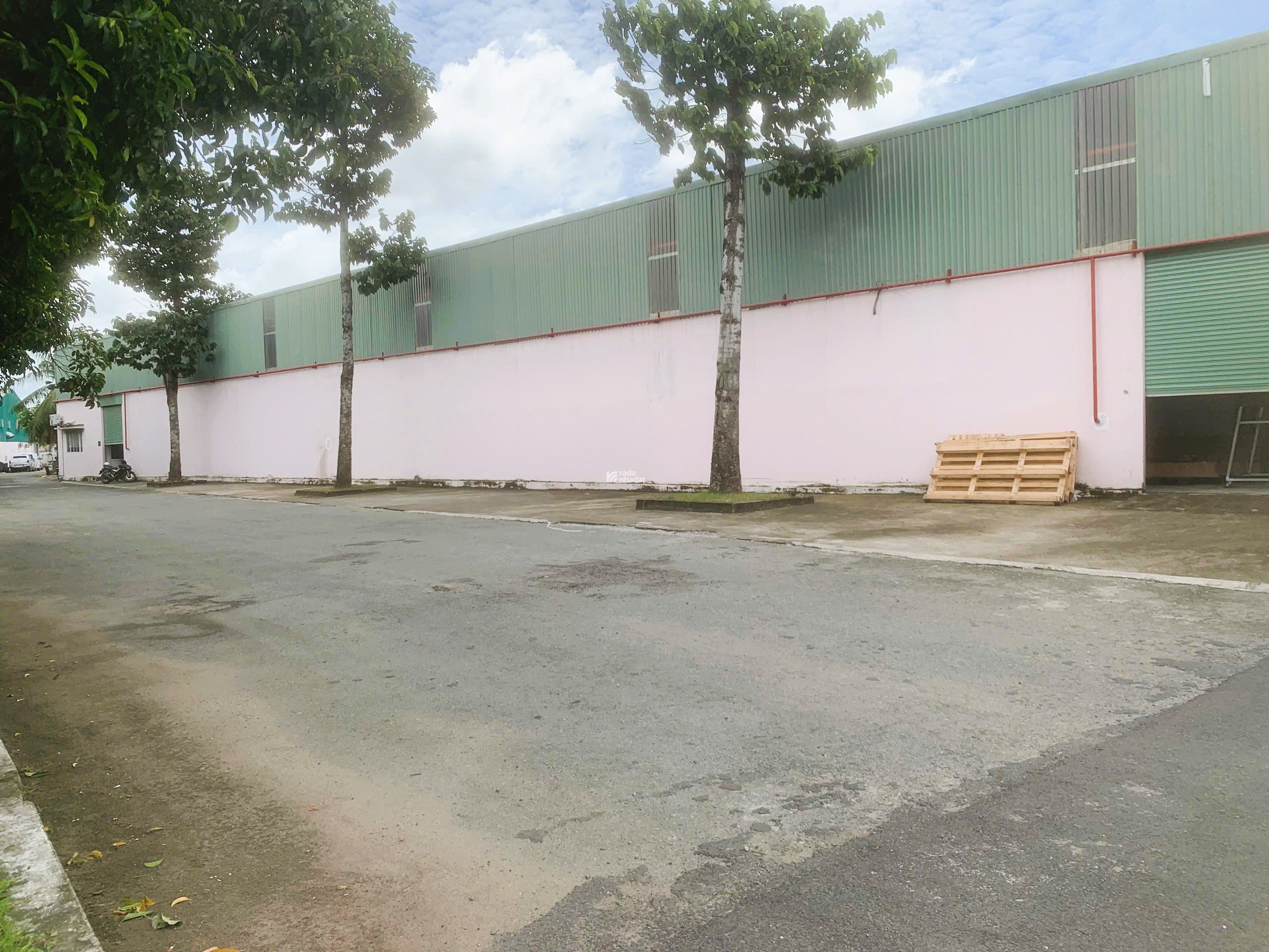 Cho thuê kho 400m2 tại Tam Bình, Thủ Đức vị trí vàng, sẵn sàng khai thác ngay