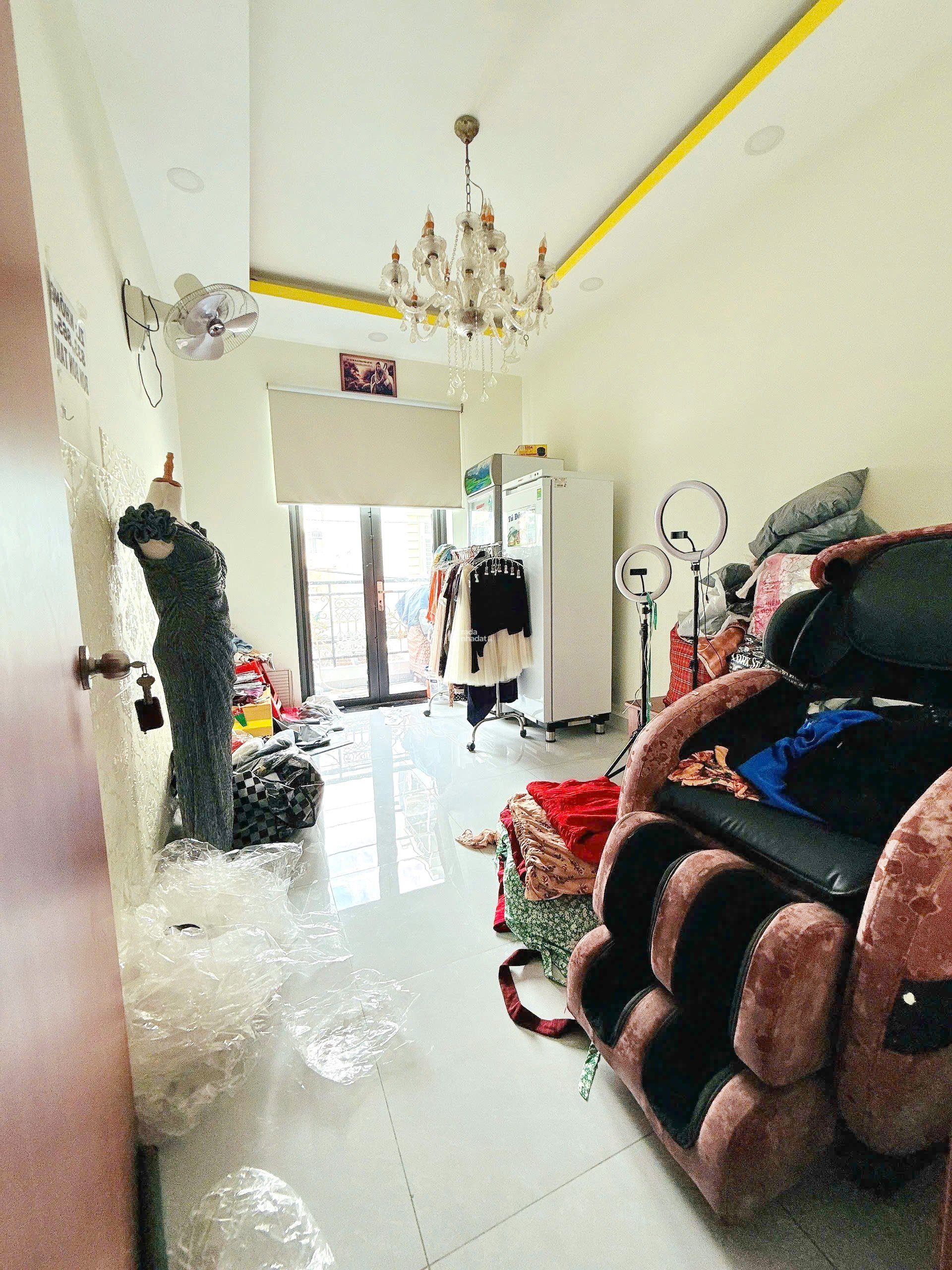 Bán nhà 2 lầu hẻm 4m đường Bông Sao P.5 Quận 8